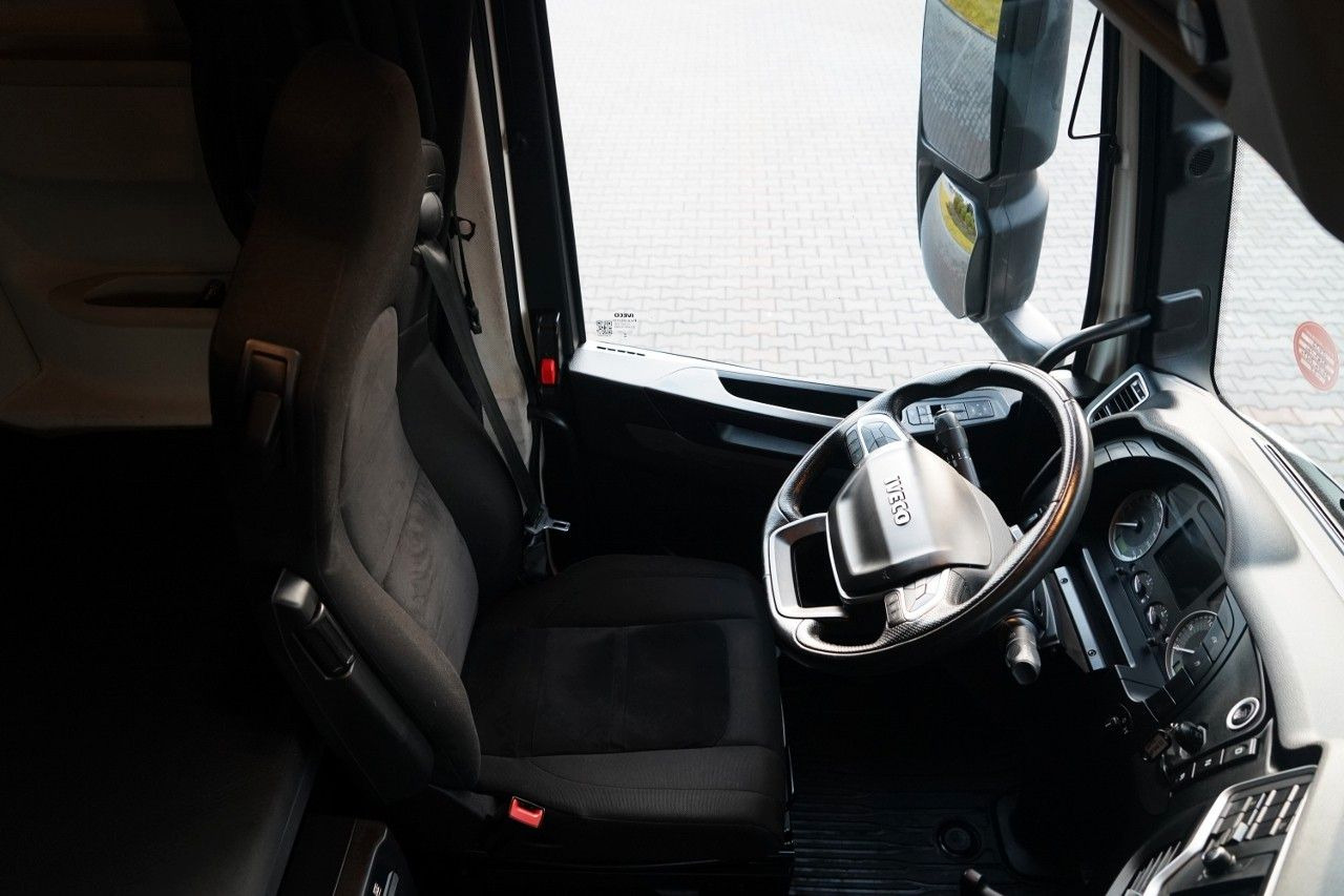 شاحنة جرار Iveco S-WAY / 530 / RETARDER / I-PARK COOL /: صور 27 شاحنة جرار Iveco S-WAY / 530 / RETARDER / I-PARK COOL /: صور 27