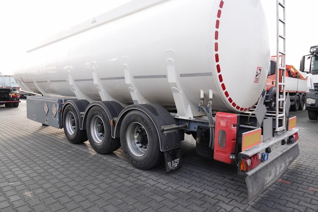 Lag CYSTERNA DO PALIWA / 36200 L / 4 KOMORY Lag CYSTERNA DO PALIWA / 36200 L / 4 KOMORY - نصف مقطورة صهريج: صور 3 Lag CYSTERNA DO PALIWA / 36200 L / 4 KOMORY Lag CYSTERNA DO PALIWA / 36200 L / 4 KOMORY - نصف مقطورة صهريج: صور 3