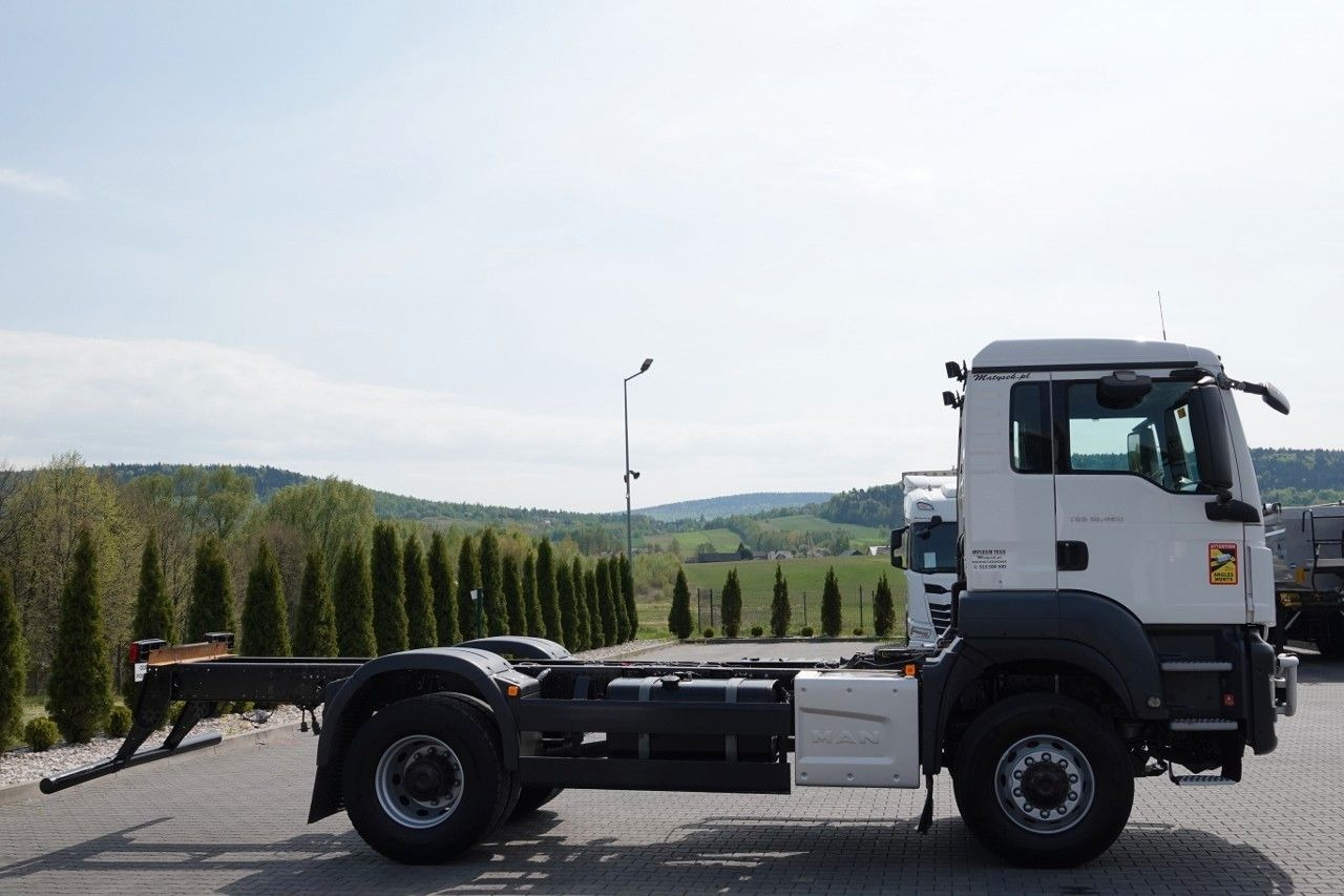 MAN TGS 18.420 / 4X4 / RAMA DŁ. 5,6 M / NAVI / DO Z - شاحنة جرار: صور 5 MAN TGS 18.420 / 4X4 / RAMA DŁ. 5,6 M / NAVI / DO Z - شاحنة جرار: صور 5