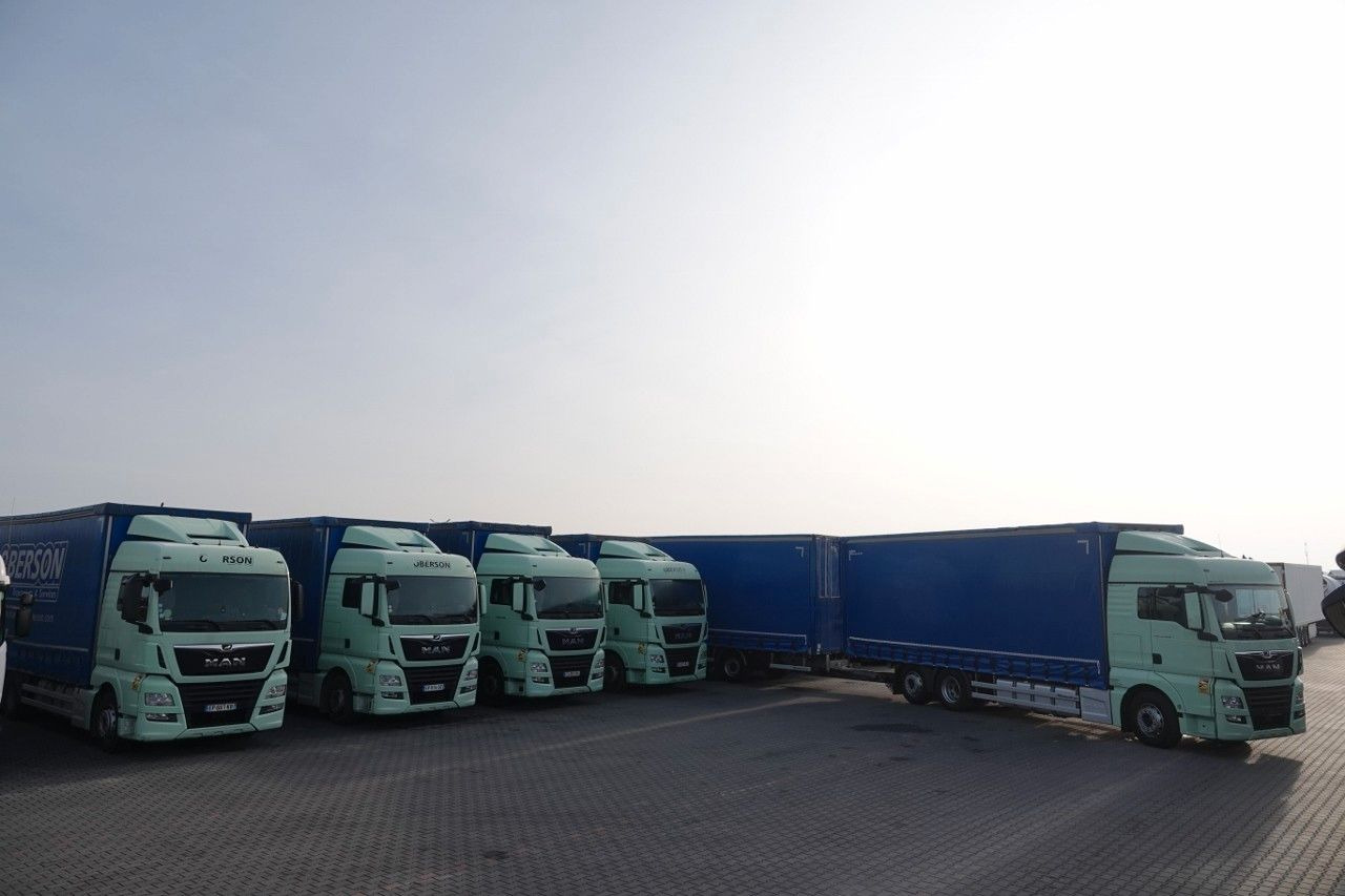 MAN TGX 26.460 / ZESTAW TANDEM PRZEJAZDOWY / 120 M3 - شاحنة ستارة: صور 3 MAN TGX 26.460 / ZESTAW TANDEM PRZEJAZDOWY / 120 M3 - شاحنة ستارة: صور 3