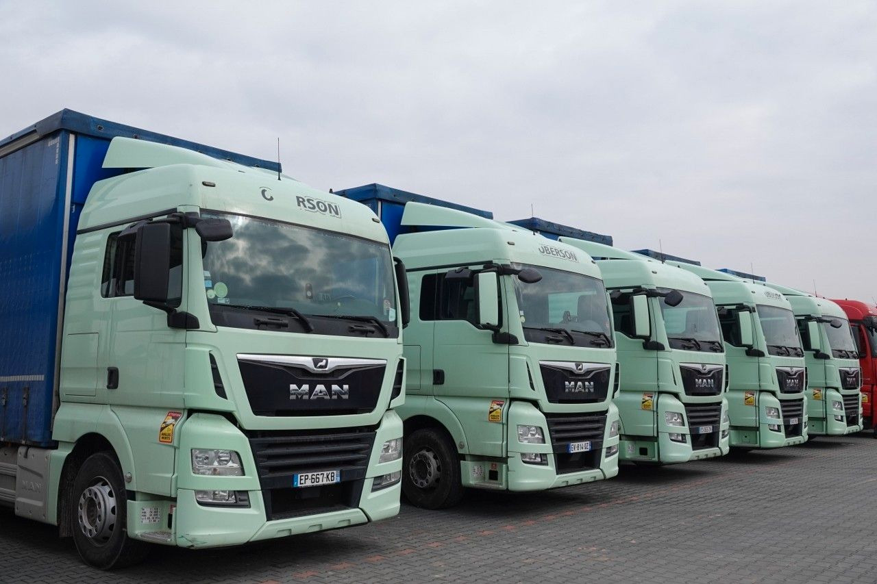 MAN TGX 26.460 / ZESTAW TANDEM PRZEJAZDOWY / 120 M3 - شاحنة ستارة: صور 2 MAN TGX 26.460 / ZESTAW TANDEM PRZEJAZDOWY / 120 M3 - شاحنة ستارة: صور 2