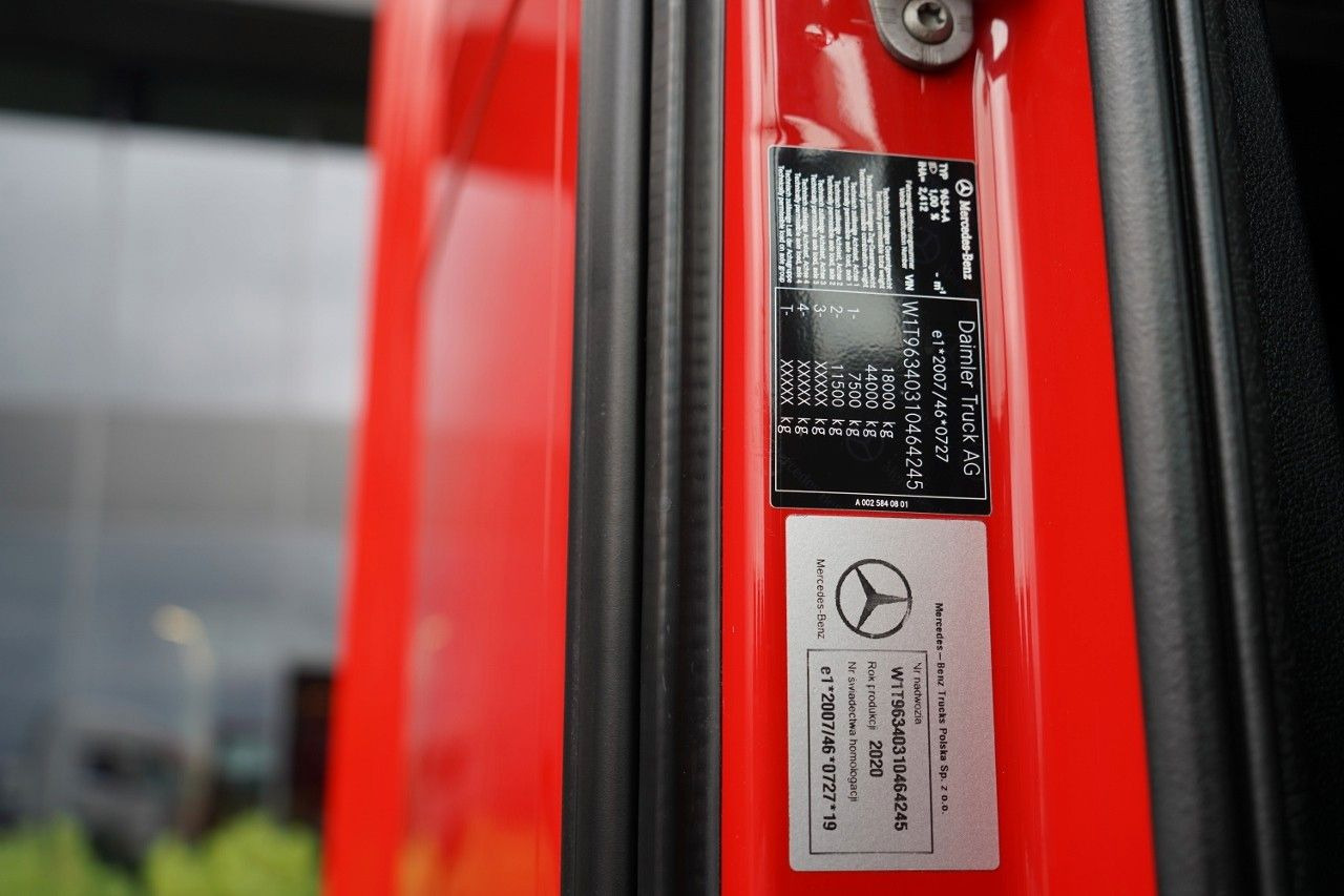 شاحنة جرار Mercedes-Benz ACTROS 1845 / BIG SPACE / 2020: صور 38 شاحنة جرار Mercedes-Benz ACTROS 1845 / BIG SPACE / 2020: صور 38