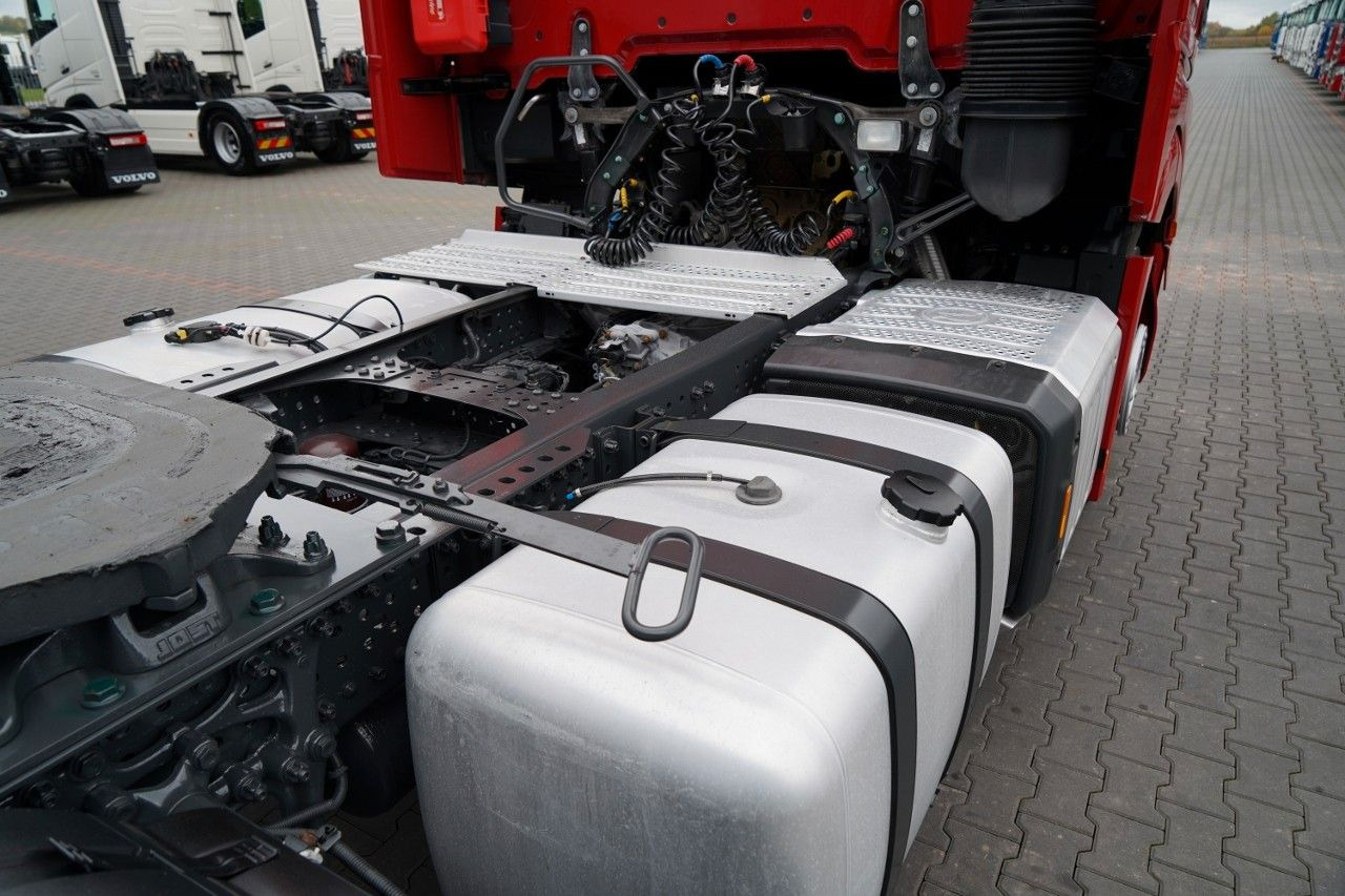 شاحنة جرار Mercedes-Benz ACTROS 1845 / BIG SPACE / 2020: صور 16 شاحنة جرار Mercedes-Benz ACTROS 1845 / BIG SPACE / 2020: صور 16