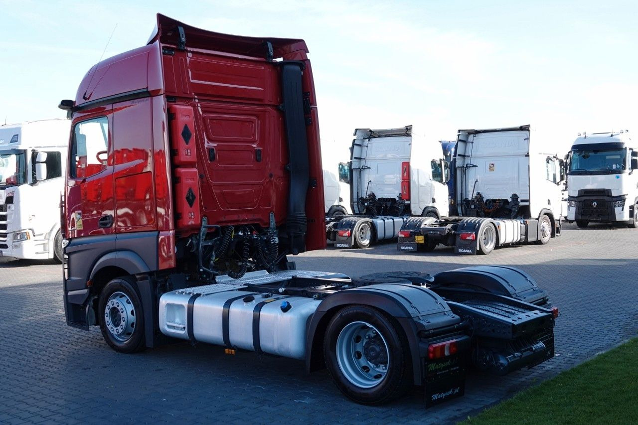 Mercedes-Benz ACTROS 1845 / LOW DECK / MEGA / BIG SPACE / PO K - شاحنة جرار: صور 4 Mercedes-Benz ACTROS 1845 / LOW DECK / MEGA / BIG SPACE / PO K - شاحنة جرار: صور 4