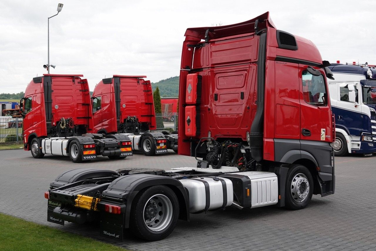 Mercedes-Benz ACTROS 1845 / LOW DECK / MEGA / BIG SPACE / PO K - شاحنة جرار: صور 3 Mercedes-Benz ACTROS 1845 / LOW DECK / MEGA / BIG SPACE / PO K - شاحنة جرار: صور 3