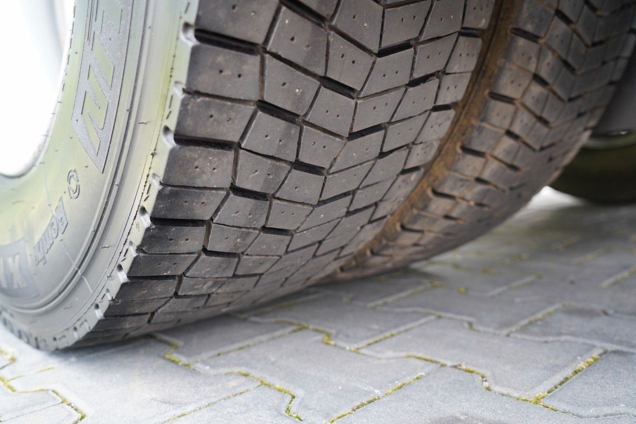 شاحنة جرار Mercedes-Benz ACTROS 1845 / PO KONTRAKCIE SERWISOWYM / 2020 RO: صور 12