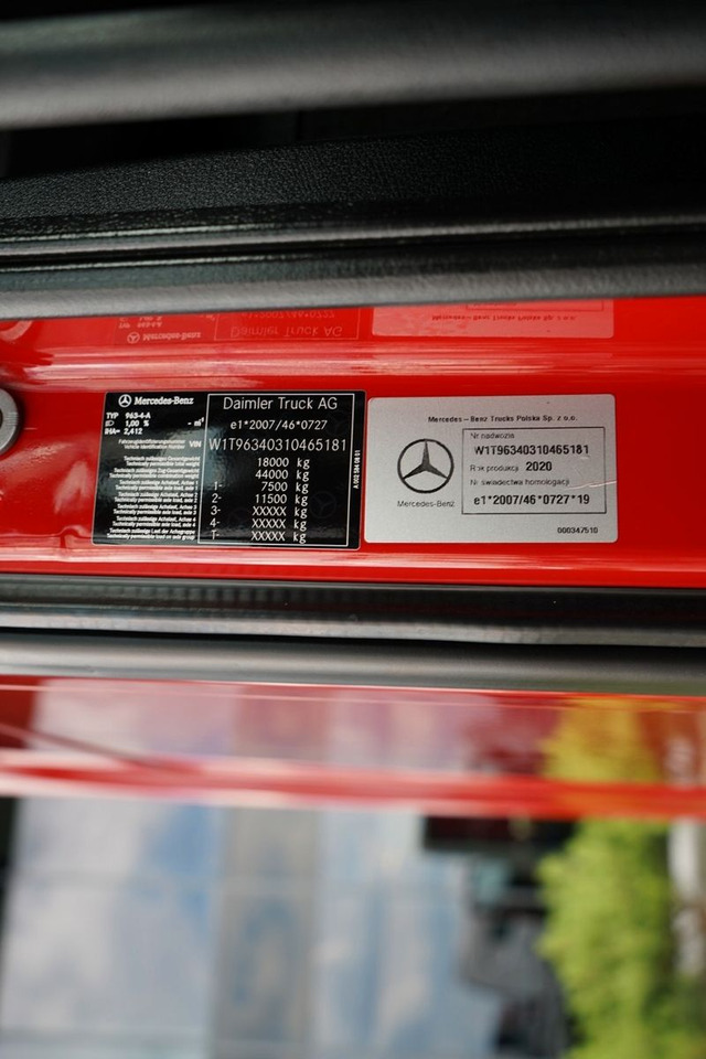 شاحنة جرار Mercedes-Benz ACTROS 1845 / PO KONTRAKCIE SERWISOWYM / 2020 RO: صور 18