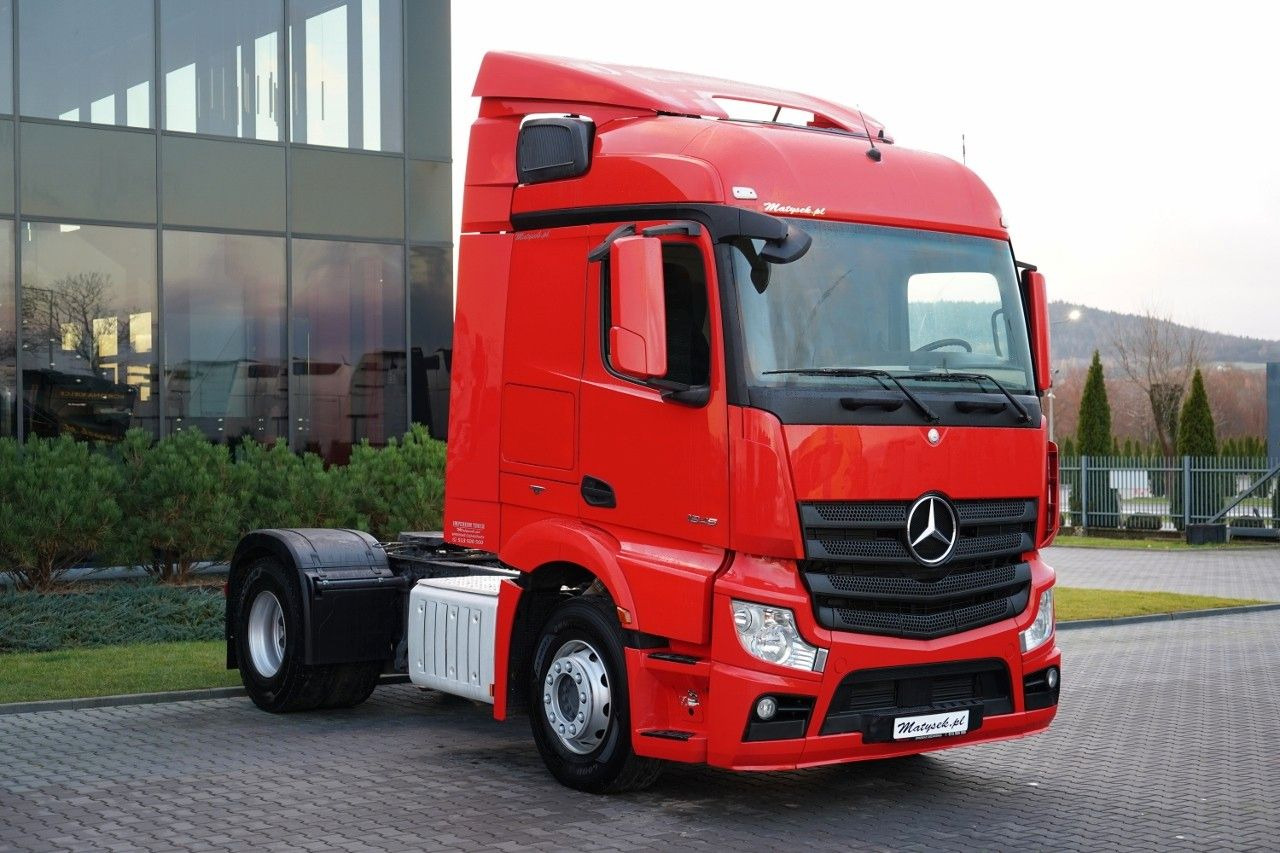 Mercedes-Benz ACTROS 1845 / STREAM SPACE - شاحنة جرار: صور 4 Mercedes-Benz ACTROS 1845 / STREAM SPACE - شاحنة جرار: صور 4