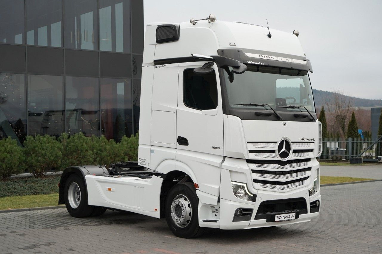 Mercedes-Benz ACTROS 1851 / RETARDER / GIGA SPACE / EURO 6 / - شاحنة جرار: صور 2 Mercedes-Benz ACTROS 1851 / RETARDER / GIGA SPACE / EURO 6 / - شاحنة جرار: صور 2