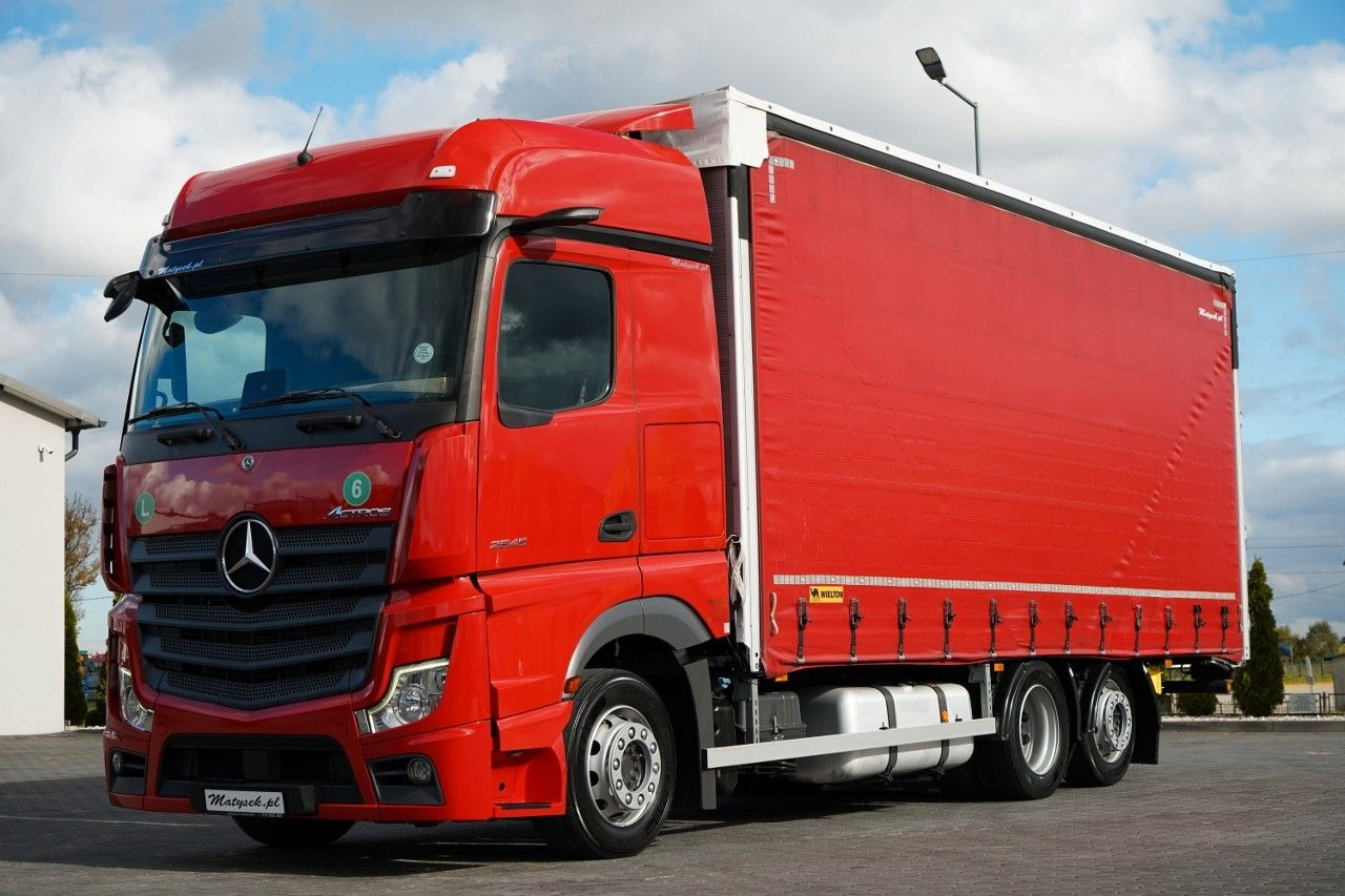 Mercedes-Benz ACTROS 2545 / SOLÓWKA / 6x2 / OŚ PODNOSZONA / B - شاحنة ستارة: صور 1 Mercedes-Benz ACTROS 2545 / SOLÓWKA / 6x2 / OŚ PODNOSZONA / B - شاحنة ستارة: صور 1