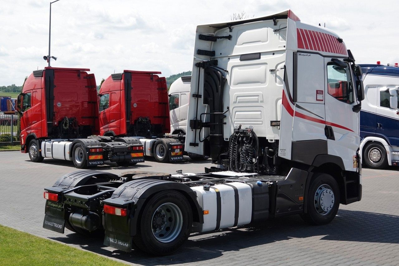 Renault T 520 / HIGH CAB / PO KONTRAKCIE SERWISOWYM - شاحنة جرار: صور 5 Renault T 520 / HIGH CAB / PO KONTRAKCIE SERWISOWYM - شاحنة جرار: صور 5