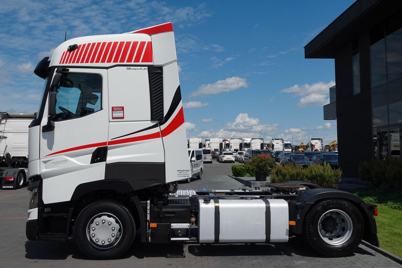 Renault T 520 / HIGH CAB / PO KONTRAKCIE SERWISOWYM - شاحنة جرار: صور 3 Renault T 520 / HIGH CAB / PO KONTRAKCIE SERWISOWYM - شاحنة جرار: صور 3