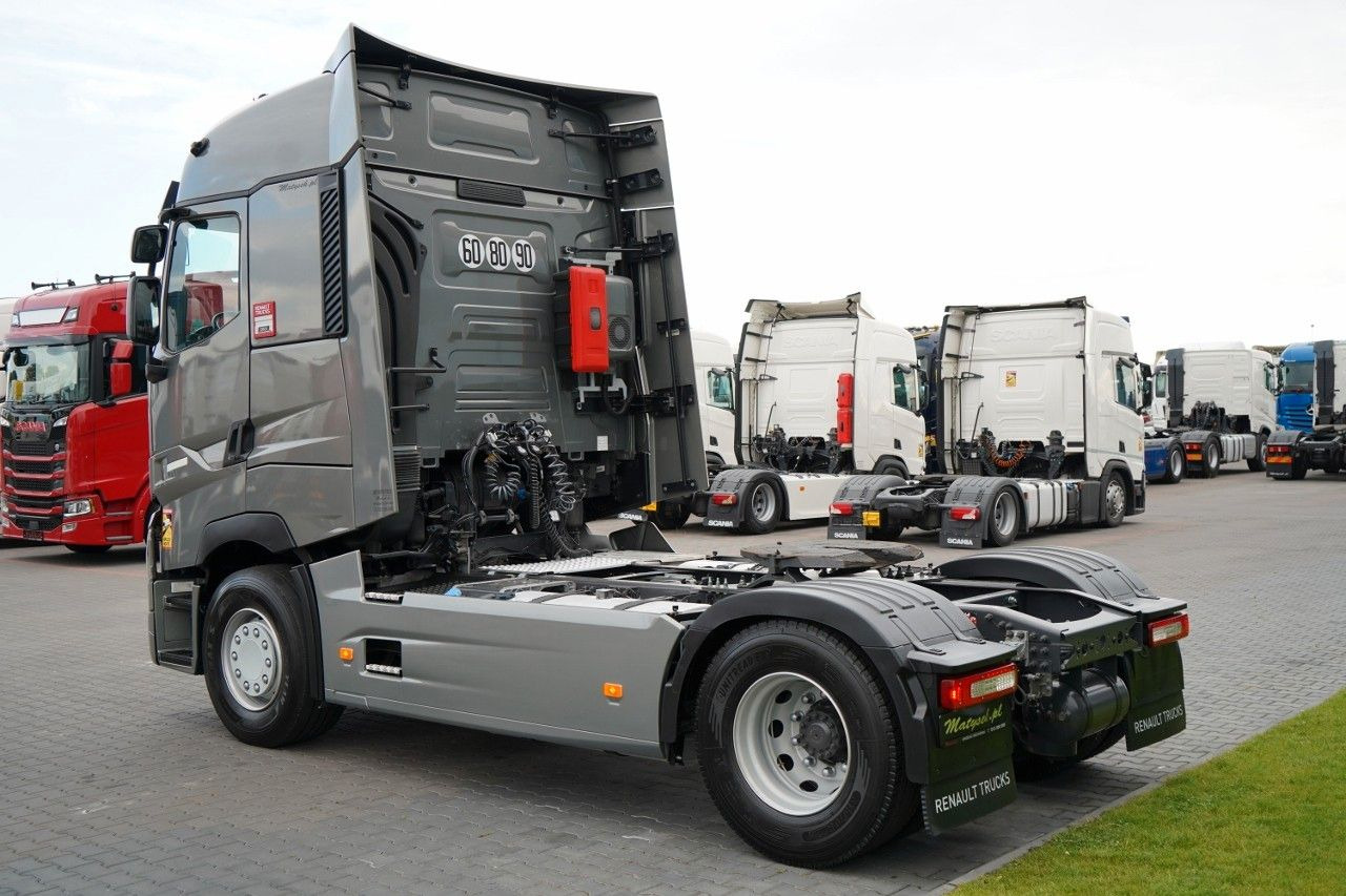 Renault T480 / 13 L / RETARDER / I-PARK COOL / OPONY Renault T480 / 13 L / RETARDER / I-PARK COOL / OPONY - شاحنة جرار: صور 4 Renault T480 / 13 L / RETARDER / I-PARK COOL / OPONY Renault T480 / 13 L / RETARDER / I-PARK COOL / OPONY - شاحنة جرار: صور 4