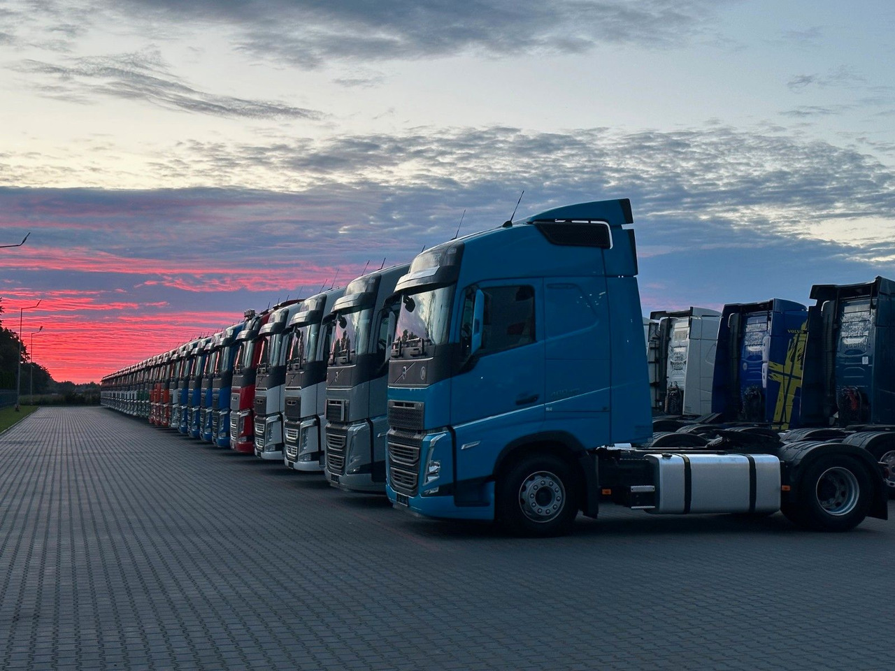 شاحنة جرار Scania S 500 / RETARDER / I-PARK COOL / NAVI / ALUFELG: صور 41