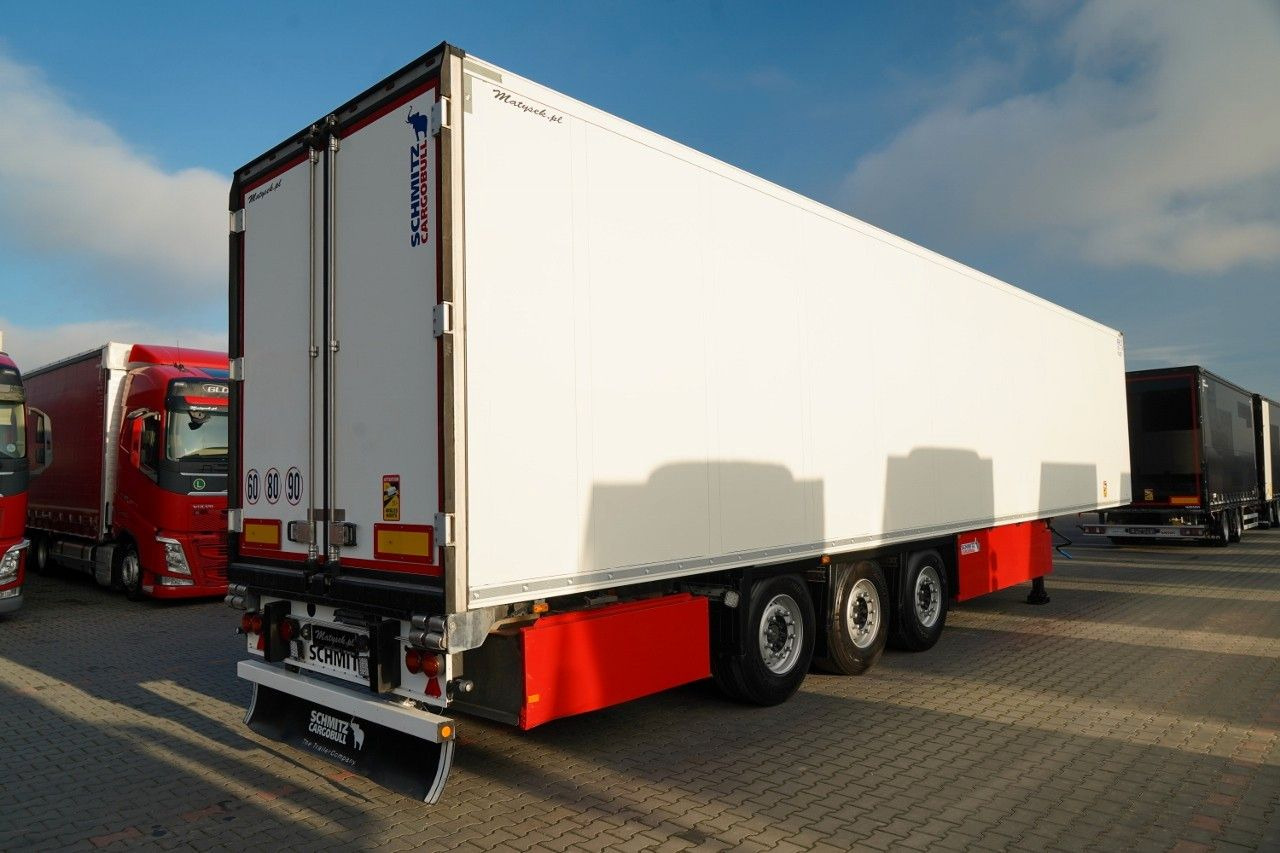 Schmitz Cargobull CHŁODNIA / CARRIER VECTOR 1550 / 2x OŚ PODNOSZO - مبردة نصف مقطورة: صور 5 Schmitz Cargobull CHŁODNIA / CARRIER VECTOR 1550 / 2x OŚ PODNOSZO - مبردة نصف مقطورة: صور 5
