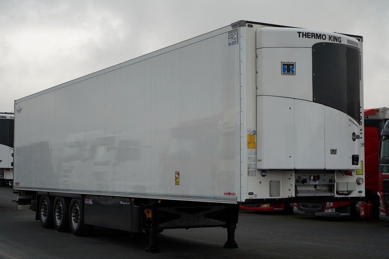 مبردة نصف مقطورة Schmitz Cargobull REFRIGERATED / FLOWER / THERMO KING / SLX 300 /: صور 8 مبردة نصف مقطورة Schmitz Cargobull REFRIGERATED / FLOWER / THERMO KING / SLX 300 /: صور 8