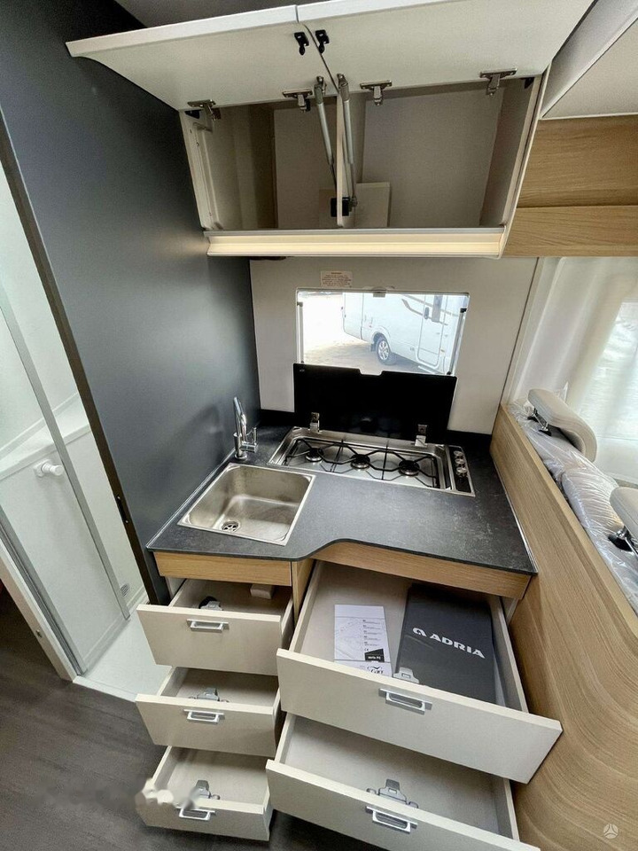 Adria Matrix 670SL إيجار Adria Matrix 670SL: صور 6