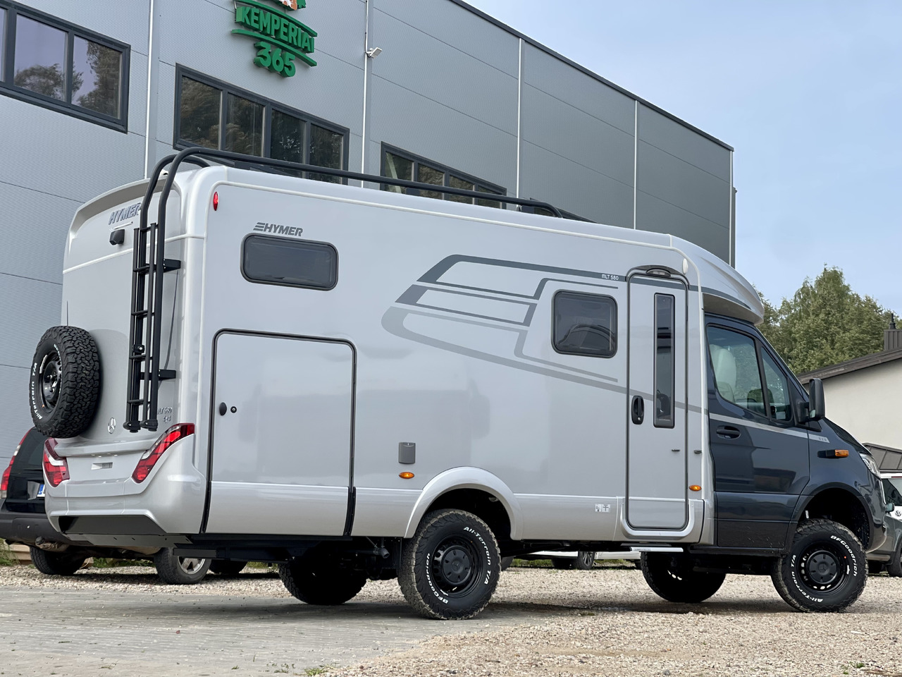HYMER / ERIBA MLT 580 4x4 - موتر هوم شبه متكامل: صور 5 HYMER / ERIBA MLT 580 4x4 - موتر هوم شبه متكامل: صور 5