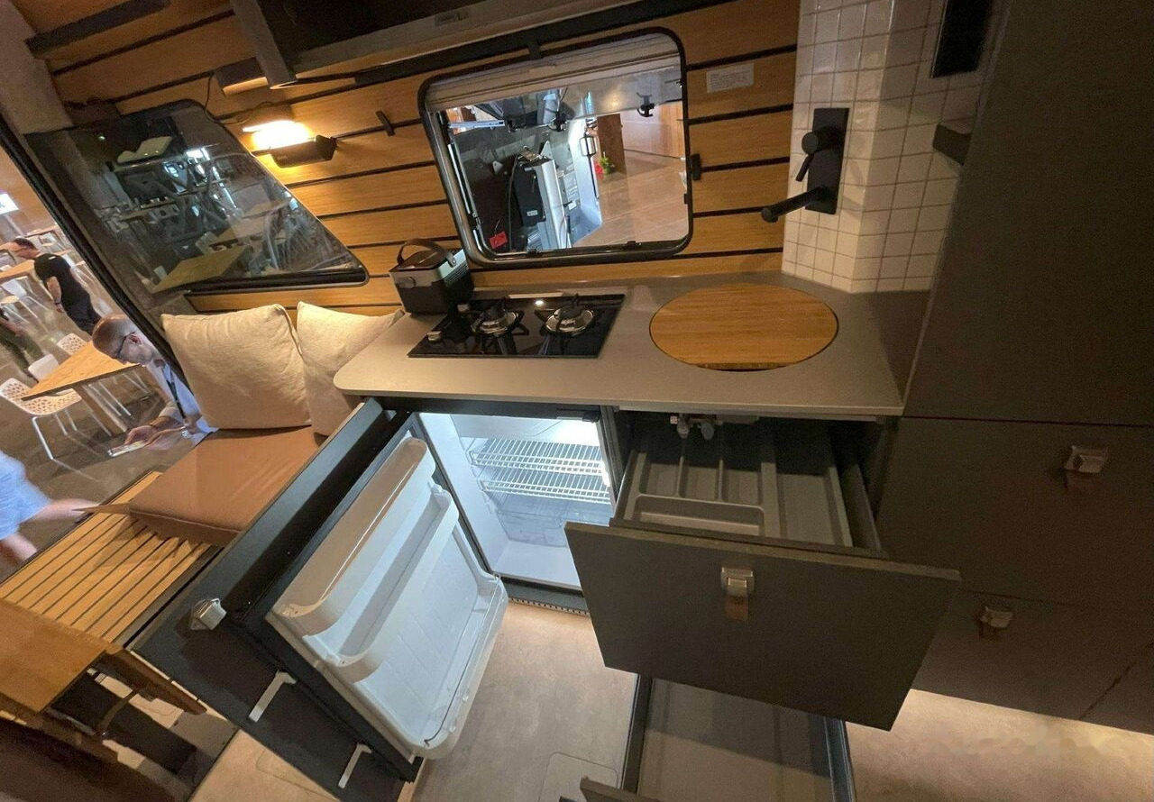 Hymer Venture S - موتر هوم شبه متكامل: صور 5 Hymer Venture S - موتر هوم شبه متكامل: صور 5