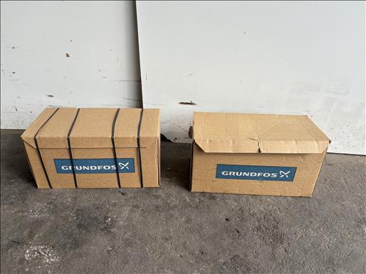 Grundfos CRNE19NFGJAEHHQ Vertical multistage centrifugal pump - آلة الغذاء: صور 1 Grundfos CRNE19NFGJAEHHQ Vertical multistage centrifugal pump - آلة الغذاء: صور 1
