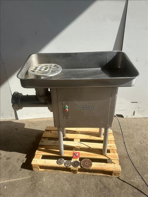 Hobart Mincer - آلة الغذاء: صور 3 Hobart Mincer - آلة الغذاء: صور 3