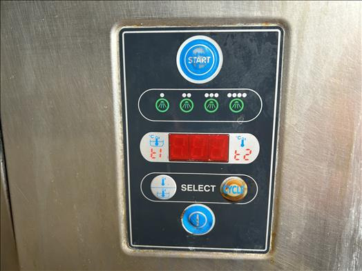 IWM EDI13A Utensil washer - آلة الغذاء: صور 5 IWM EDI13A Utensil washer - آلة الغذاء: صور 5