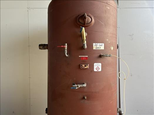 Kaeser 2000l Air receiver tank - آلة الغذاء: صور 3 Kaeser 2000l Air receiver tank - آلة الغذاء: صور 3
