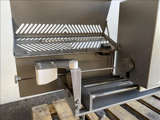 Kronen S021 vegetable cutting machine - آلة الغذاء: صور 3 Kronen S021 vegetable cutting machine - آلة الغذاء: صور 3