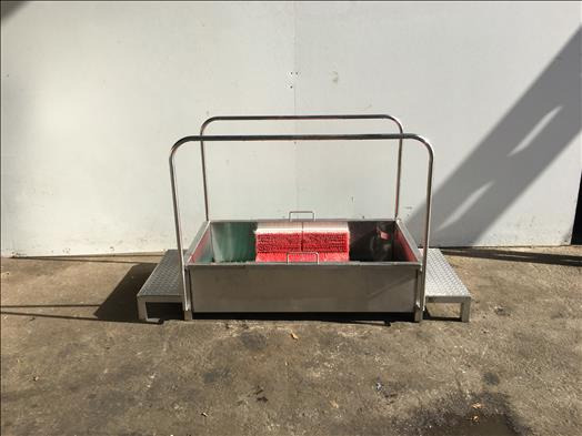 Syspal Stainless boot wash station - آلة الغذاء: صور 1 Syspal Stainless boot wash station - آلة الغذاء: صور 1
