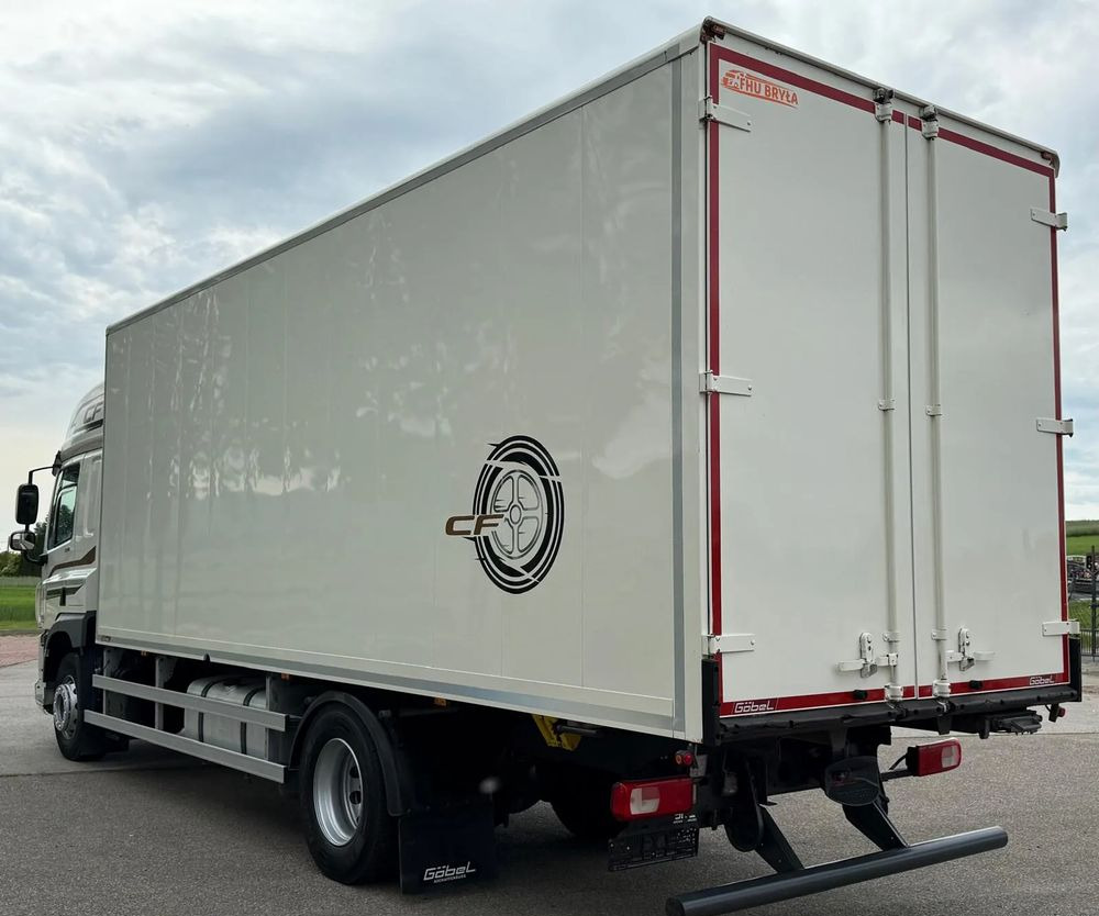 بصندوق مغلق شاحنة DAF CF 330/10.2017/KONTENER MEBLOWY/IZOTERMA/WINDA/18 PALET/E6/NISKI PRZEBIEG/Z NIEMIEC/JAK NOWY/DUŻY SILNIK  10 837cm3//: صور 7