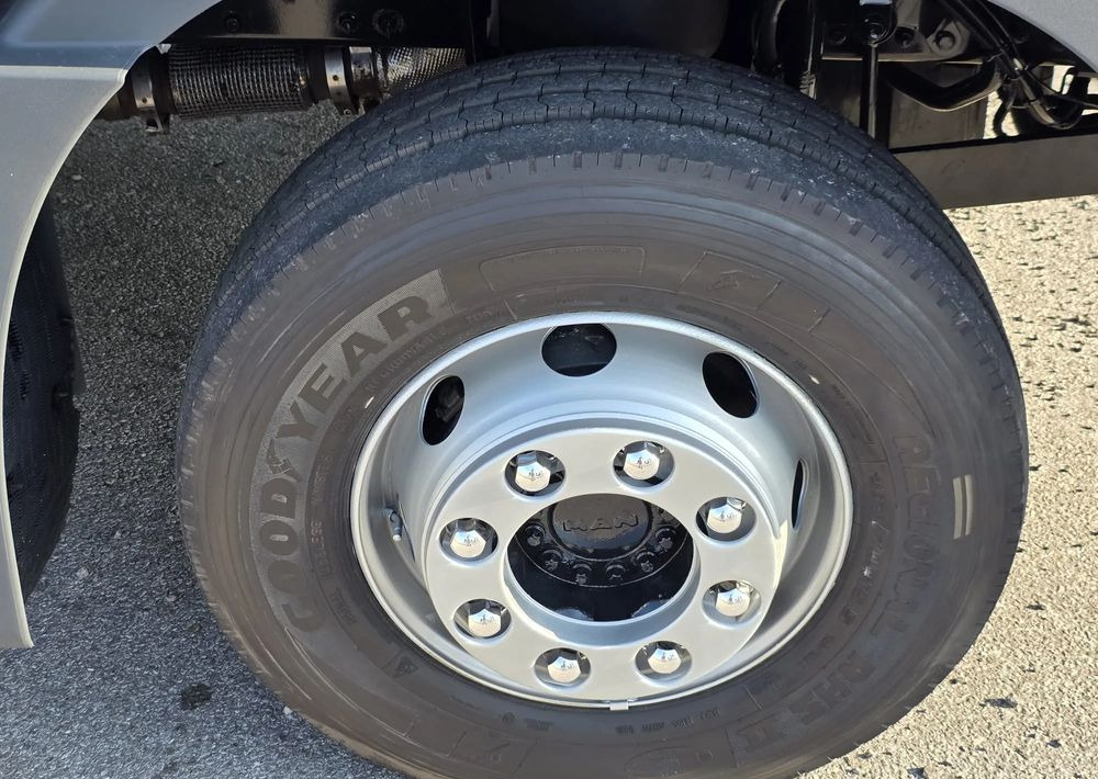 شاحنة ستارة MAN TGM 15.290 / BURTO-FIRANKA / CAŁY NA PODUSZKACH /KLIMA POSTOJOWA / 2018R /  NISKI PRZEBIEG / 18 PALET / E6 / JAK NOWY / WINDA /: صور 15