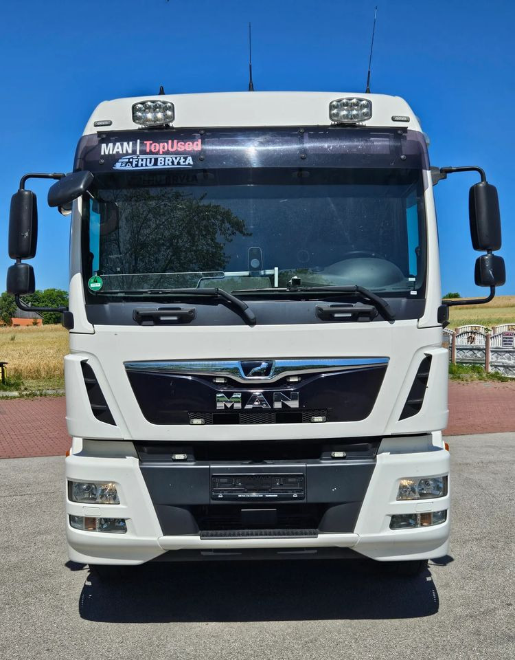 MAN TGM 15.290/E6/FIRANKA/BURTO-FIRANKA/SZKOŁA JAZDY/MAŁY ROZSTAW OSI/16PALET/WINDA/NISKI PRZEBIEG/2019/SERWISOWANY/JAK NOWY - شاحنة ستارة: صور 3 MAN TGM 15.290/E6/FIRANKA/BURTO-FIRANKA/SZKOŁA JAZDY/MAŁY ROZSTAW OSI/16PALET/WINDA/NISKI PRZEBIEG/2019/SERWISOWANY/JAK NOWY - شاحنة ستارة: صور 3