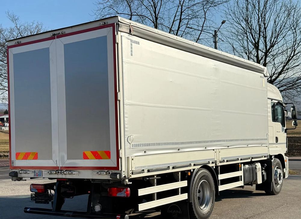 MAN TGM 15.290/E6/FIRANKA/BURTO-FIRANKA/SZKOŁA JAZDY/MAŁY ROZSTAW OSI/16PALET/WINDA/NISKI PRZEBIEG/2019/SERWISOWANY/JAK NOWY - شاحنة ستارة: صور 5 MAN TGM 15.290/E6/FIRANKA/BURTO-FIRANKA/SZKOŁA JAZDY/MAŁY ROZSTAW OSI/16PALET/WINDA/NISKI PRZEBIEG/2019/SERWISOWANY/JAK NOWY - شاحنة ستارة: صور 5