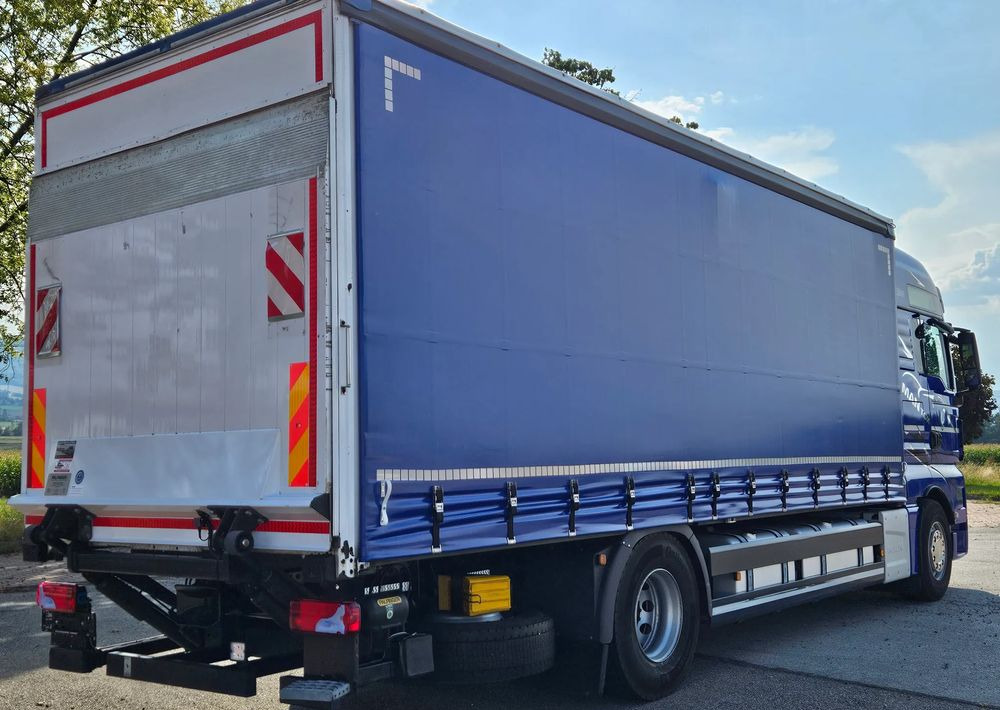 MAN TGX 18.430 / FIRANKA / WINDA / KLIMA POSTOJOWA / 300TYŚ PRZEBIEG / 2020 /E6 / KLIMA POSTOJOWA / SPROWADZONY / JAK NOWY / AUTOMAT - شاحنة ستارة: صور 5 MAN TGX 18.430 / FIRANKA / WINDA / KLIMA POSTOJOWA / 300TYŚ PRZEBIEG / 2020 /E6 / KLIMA POSTOJOWA / SPROWADZONY / JAK NOWY / AUTOMAT - شاحنة ستارة: صور 5