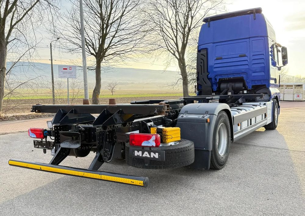 MAN TGX 18.430/SPROWADZONY/DO ŻYWCA/DO BYDŁA/2020/KLIMA POSTOJOWA/SERWISOWANY/JAK NOWY/NISKI PRZEBIEG/RAMA/BDF/E6 - الشاسيه شاحنة: صور 5 MAN TGX 18.430/SPROWADZONY/DO ŻYWCA/DO BYDŁA/2020/KLIMA POSTOJOWA/SERWISOWANY/JAK NOWY/NISKI PRZEBIEG/RAMA/BDF/E6 - الشاسيه شاحنة: صور 5