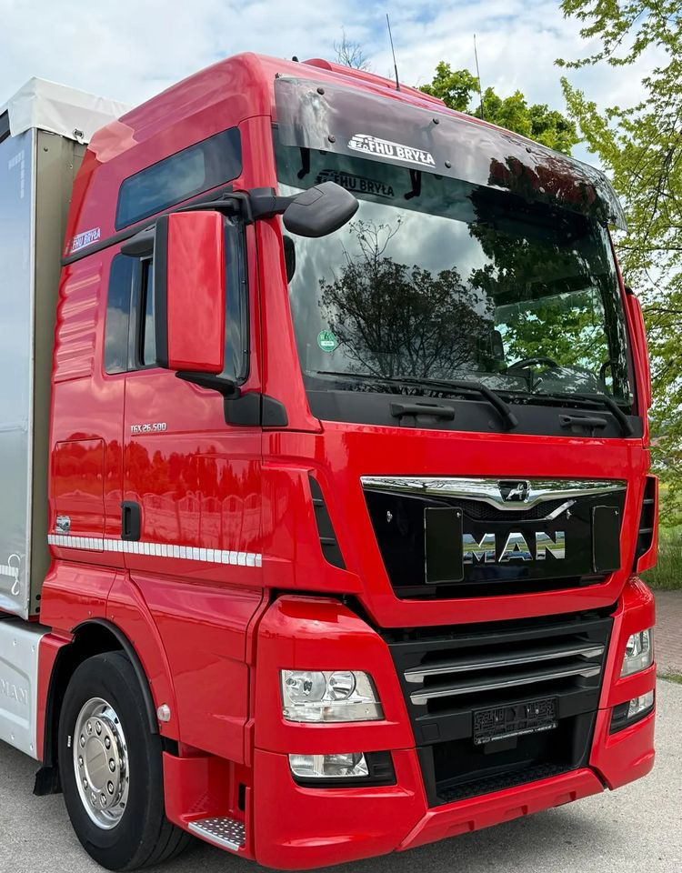 MAN TGX 26.500/LIFT/6X2/KLIMA POSTOJOWA/18PALET/E6/FIRANKA/WINDA/NISKI PRZEBIEG/JEDEN WŁAŚCICIEL/PODWIESZANA OŚ - شاحنة ستارة: صور 3 MAN TGX 26.500/LIFT/6X2/KLIMA POSTOJOWA/18PALET/E6/FIRANKA/WINDA/NISKI PRZEBIEG/JEDEN WŁAŚCICIEL/PODWIESZANA OŚ - شاحنة ستارة: صور 3
