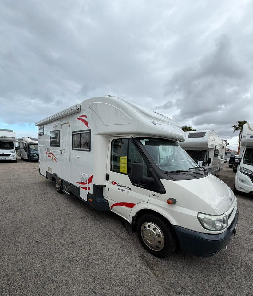 ROLLER TEAM GRANDUCA GARAGE P - موتر هوم شبه متكامل: صور 2 ROLLER TEAM GRANDUCA GARAGE P - موتر هوم شبه متكامل: صور 2