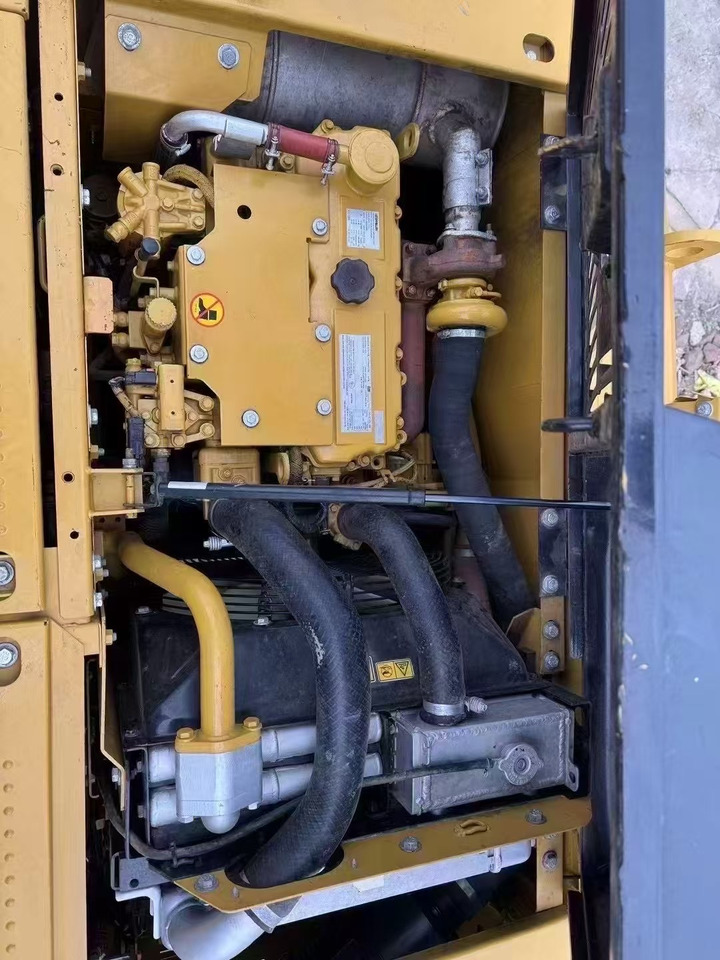 CATERPILLAR CAT 312 D - حفارات زحافة: صور 5 CATERPILLAR CAT 312 D - حفارات زحافة: صور 5
