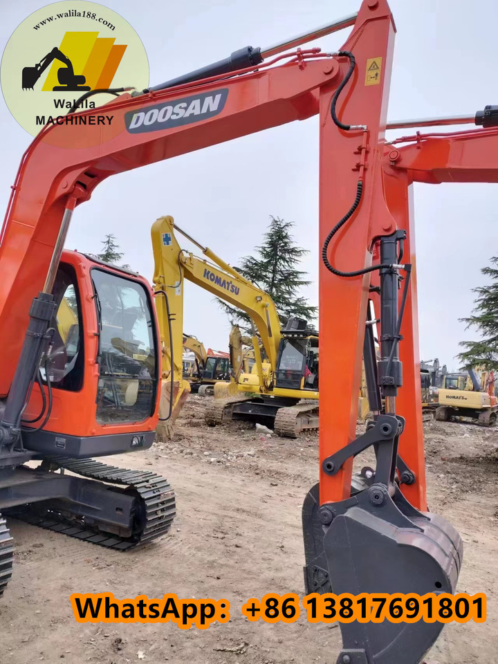 DOOSAN DX80 - حفارة مصغرة: صور 4 DOOSAN DX80 - حفارة مصغرة: صور 4