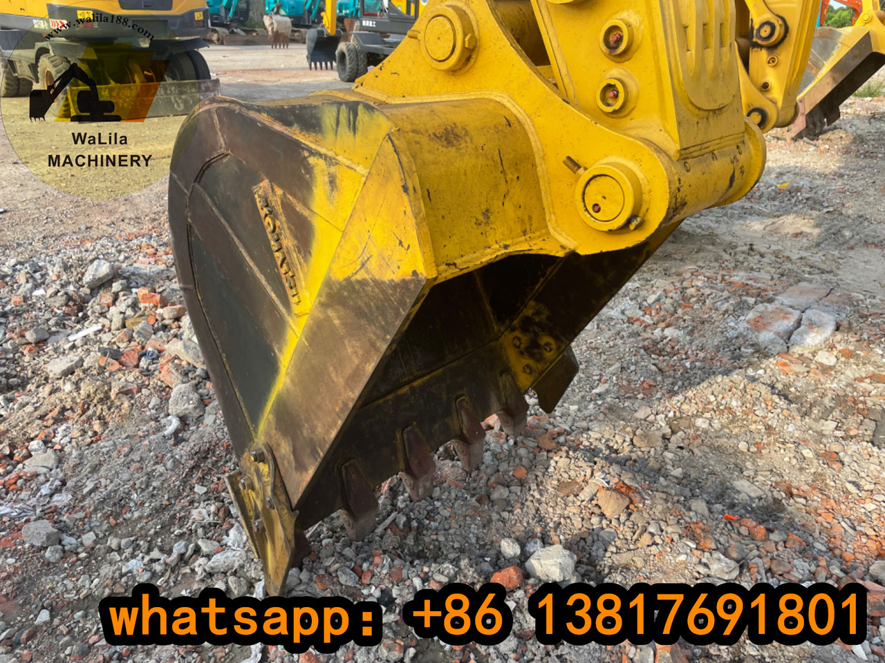 KOMATSU PC200-8 - حفارات زحافة: صور 3 KOMATSU PC200-8 - حفارات زحافة: صور 3