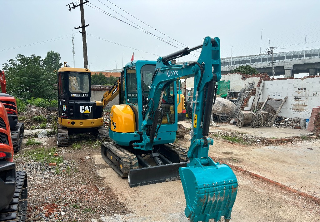 KUBOTA U30 - حفارة مصغرة: صور 5 KUBOTA U30 - حفارة مصغرة: صور 5