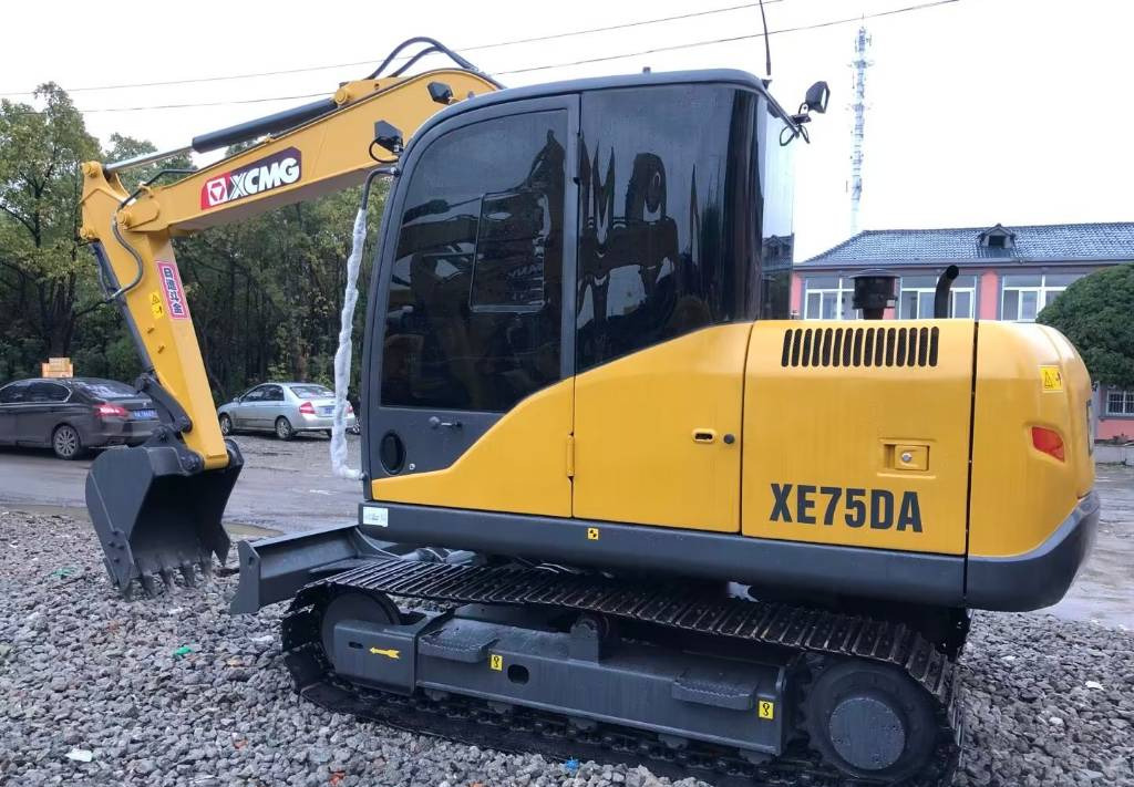 XCMG XE 75 DA XE75 - حفارة مصغرة: صور 2 XCMG XE 75 DA XE75 - حفارة مصغرة: صور 2