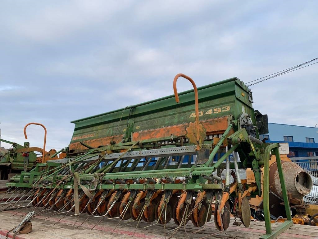 Amazone AD453 - الة بذر: صور 2 Amazone AD453 - الة بذر: صور 2