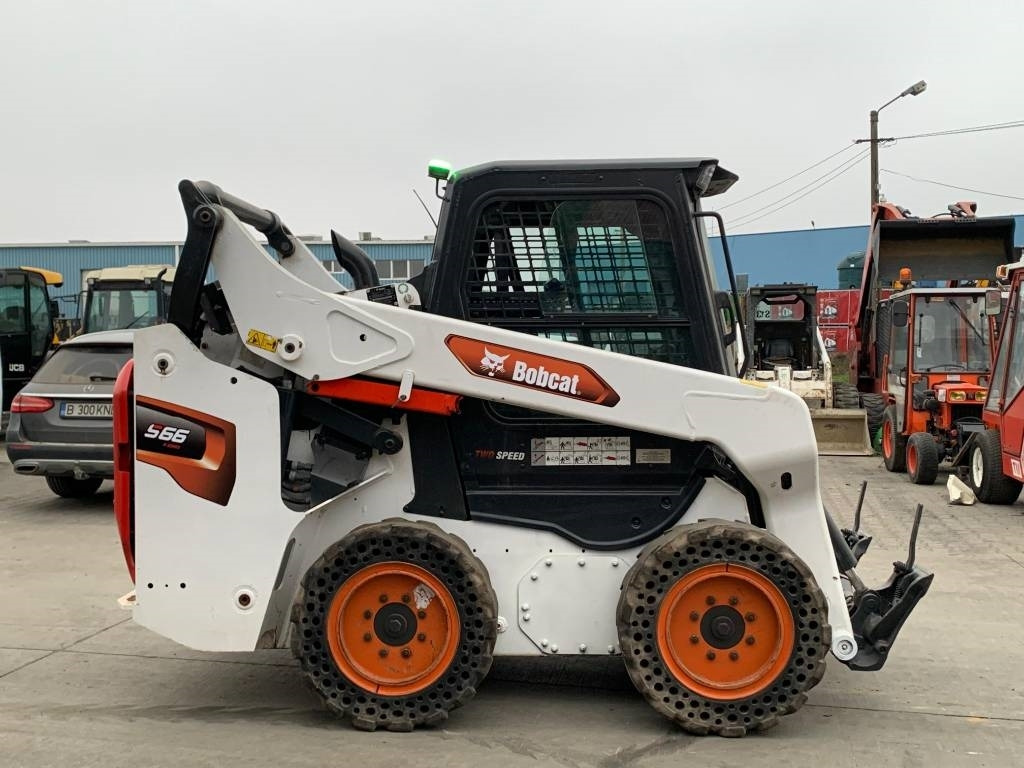 Bobcat S 66 - شيول صغير: صور 2 Bobcat S 66 - شيول صغير: صور 2
