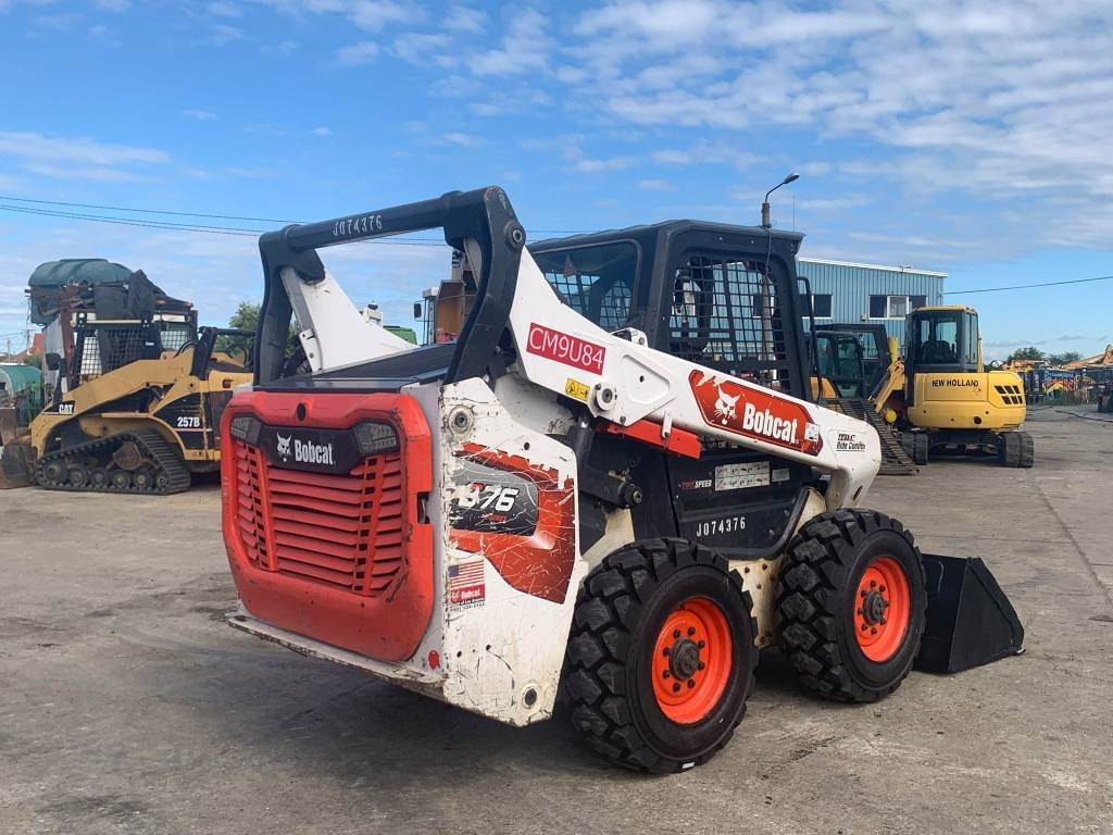 Bobcat S 76  - شيول صغير: صور 3 Bobcat S 76  - شيول صغير: صور 3