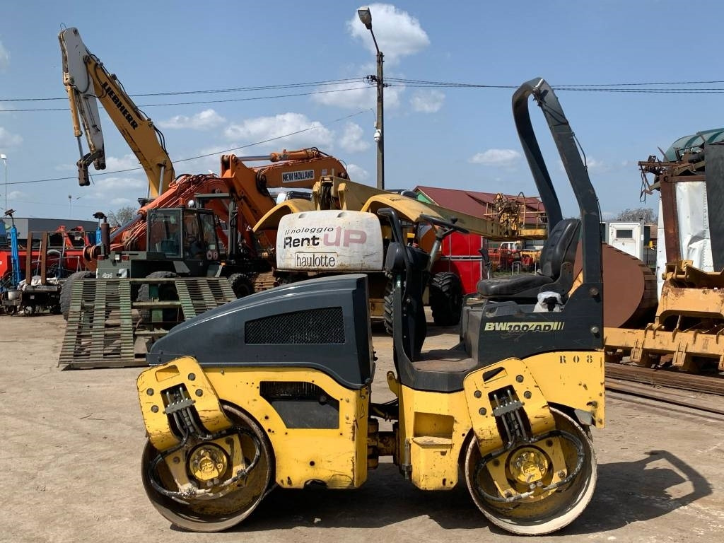 Bomag BW 100 AD-4 - مدحلة الأسفلت: صور 2 Bomag BW 100 AD-4 - مدحلة الأسفلت: صور 2
