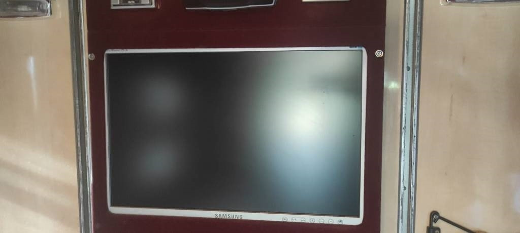 موتر هوم متكامل Bova F14 Autorulota: صور 11 موتر هوم متكامل Bova F14 Autorulota: صور 11