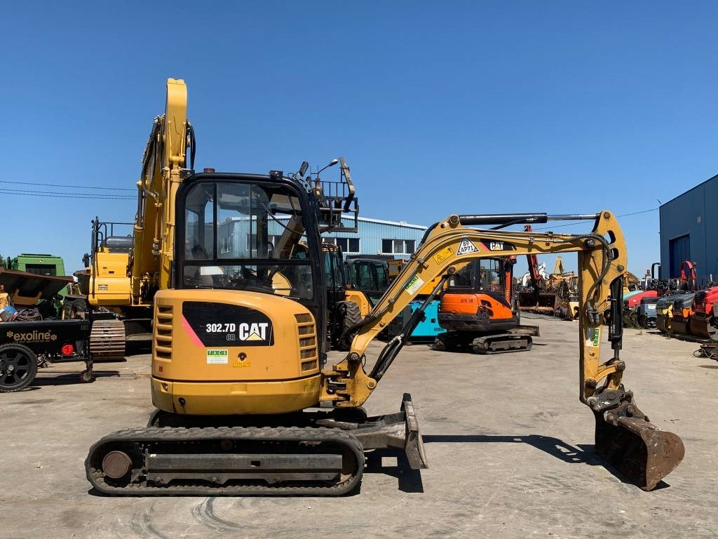 CAT 302.7 CR - حفارة مصغرة: صور 3 CAT 302.7 CR - حفارة مصغرة: صور 3