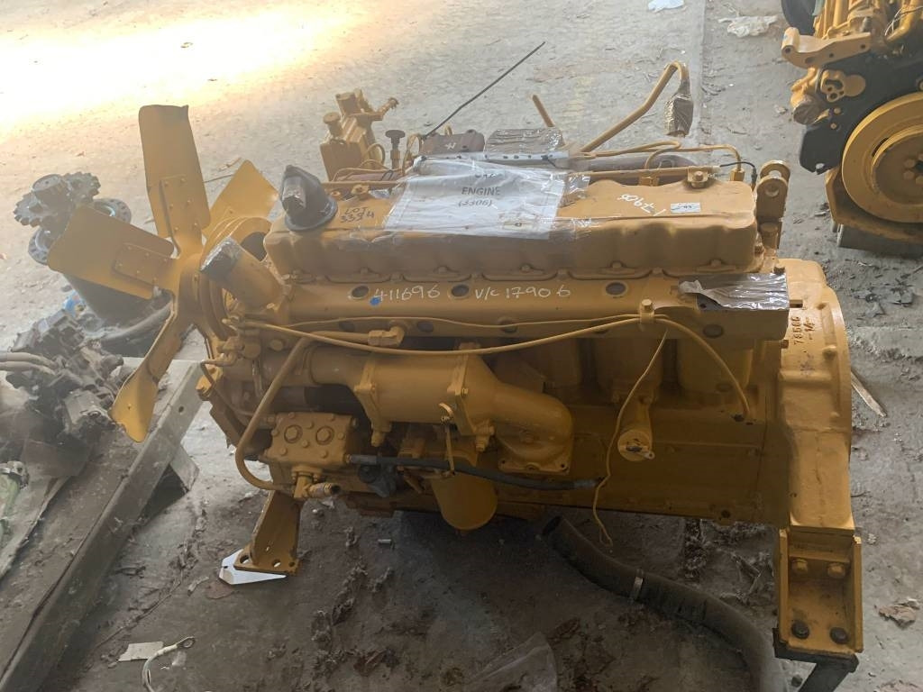 CAT 3306 ENGINE - المحرك - آلات البناء: صور 2 CAT 3306 ENGINE - المحرك - آلات البناء: صور 2