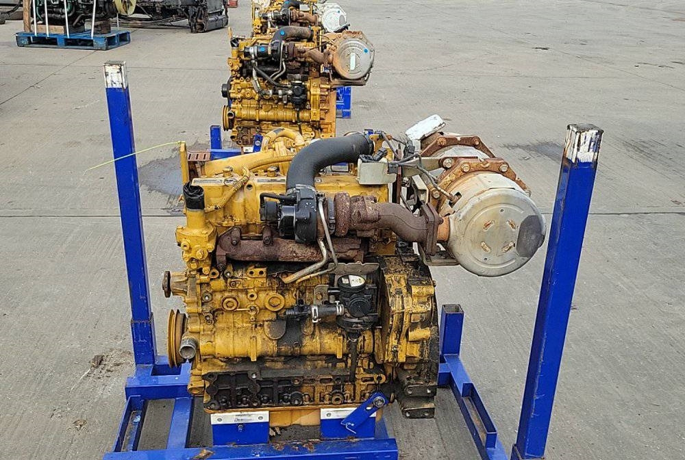 CAT C 3.3 B Engine - المحرك - آلات البناء: صور 3 CAT C 3.3 B Engine - المحرك - آلات البناء: صور 3